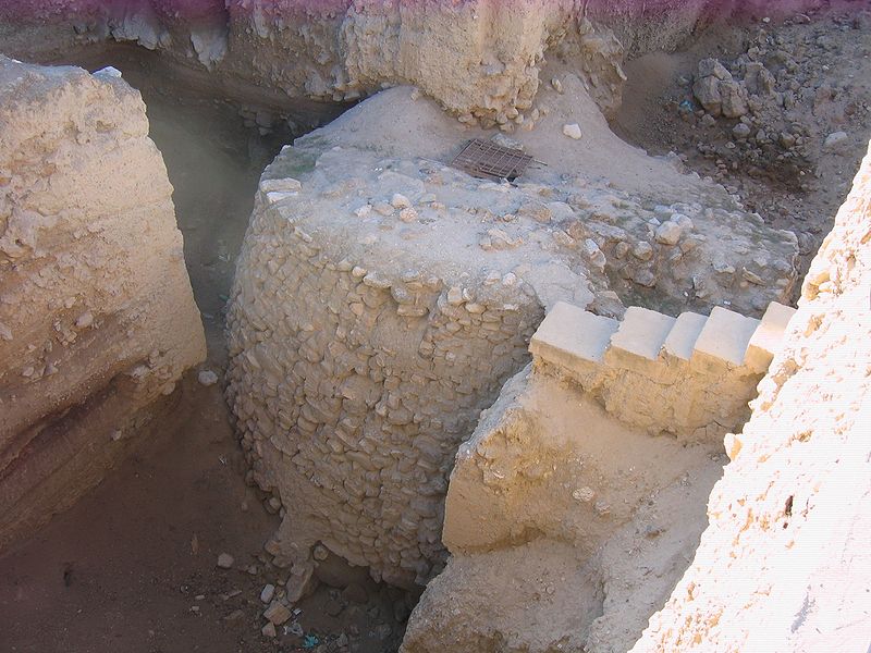 http://upload.wikimedia.org/wikipedia/commons/thumb/0/03/Tower_of_Jericho.jpg/800px-Tower_of_Jericho.jpg