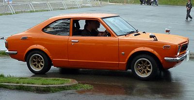400px-Toyota_Sprinter_Trueno_TE27_orange.jpg