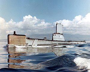 USS Sterlet (SS-392) у берегов Оаху, Гавайи (США), 30 сентября 1968 г. (L45-269.05.01) .jpg