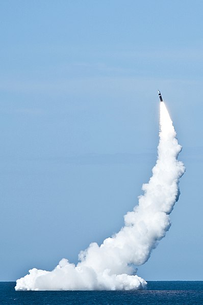 File:US Navy 110301-N-7237C-009 An unarmed Trident II D5 missile launches from the Ohio-class fleet ballistic-missile submarine USS Nevada (SSBN 733).jpg