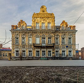 «Барочный» дом в Мичуринске