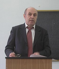 професор Володимир Сергійчук