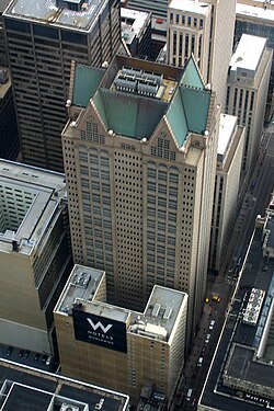 2011-08-07 1200x1800 chicago 190 south lasalle.jpg