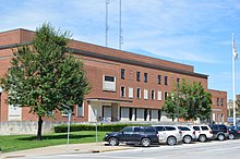 Adams County Courthouse, Quincy.jpg