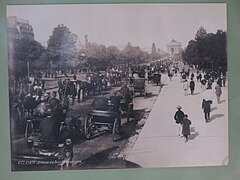 Avenue du Bois de Boulogne à Paris dans les années 1890