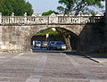 Ponte que comunica o pazo co bosque do pazo.