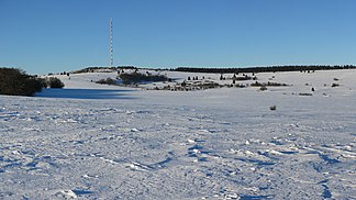 Blick von der Hochebene an der Hohen Dalle nach Nordwesten zum Heidelstein