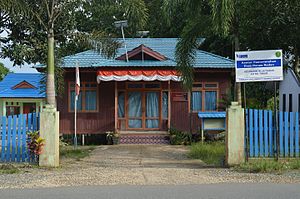 Kantor kepala desa Danau Redan