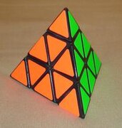 Pyraminx (tétraèdre).