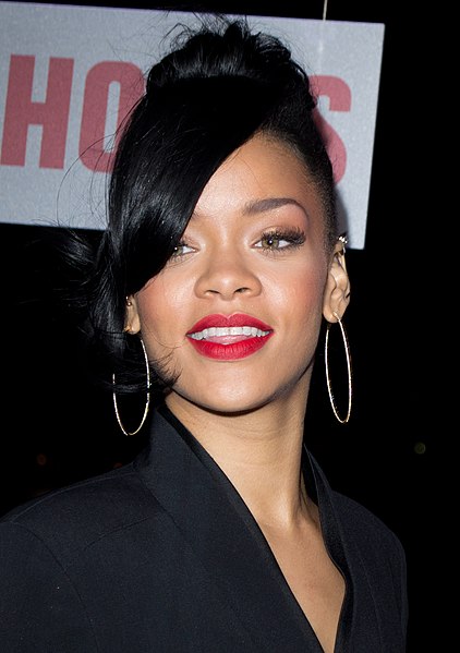 File:Rihanna 5, 2012.jpg