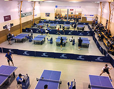 L'Amiens Sport Tennis de Table dans le gymnase Albéric-Labaume.