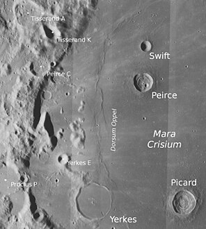 Західна частина Моря Криз. Пікар — у нижньому правому куті. Мозаїка знімків Lunar Reconnaissance Orbiter
