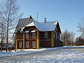 Het stationsgebouw in Koevsjinovo