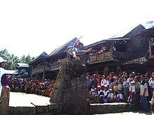 http://upload.wikimedia.org/wikipedia/commons/thumb/0/05/Lompat_Batu_Nias.jpg/220px-Lompat_Batu_Nias.jpg