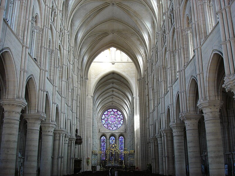 Image:Nef cathédrale Laon.jpg