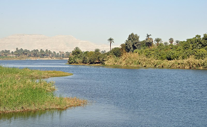 800px-Nile_R02.jpg