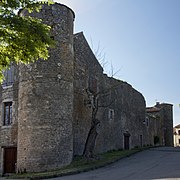 Village fortifié de Saint Jean d'Alcas.