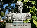 Simón Bolívar mellszobra (a Városi kertben)