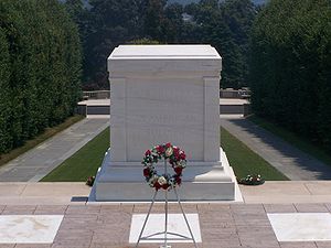 English: The Tomb of the Unknown Soldier in Ar...