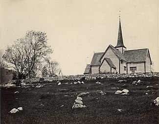 Old church (1682-1872)