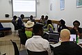 Wikithon présentation du projet WikiLoves Women au Goethe Institute de Yaoundé - Présentation des participants