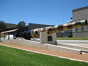 Amiens gun 17Jan08.JPG