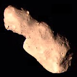 嫦娥二號探測器在飛掠4179「圖塔蒂斯」小行星任務中拍攝的小行星照片