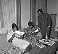 Bonn 12.12.1961: Parlamentarier aus Ghana in der ghanaischen Botschaft, 002