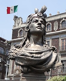 http://upload.wikimedia.org/wikipedia/commons/thumb/0/06/Bust_of_Cuauht%C3%A9moc_%28Z%C3%B3calo%2C_Mexico_City%29.jpg/220px-Bust_of_Cuauht%C3%A9moc_%28Z%C3%B3calo%2C_Mexico_City%29.jpg