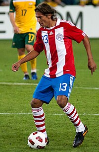 Enrique Vera Paraguay–Australia-maaottelussa lokakuussa 2010.