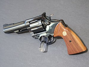 Colt Trooper Mk III зі стволом 4 дюйми