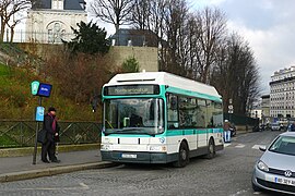 Gépébus Oréos 55E midibuss som Montmartrobus i Paris