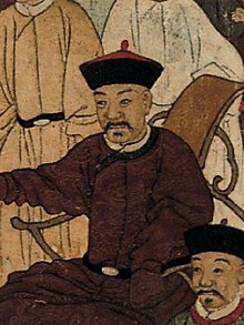 Shi Lang (1621-1696) in an 18th-century painting Generaal Shi Lang met een gezelschap hoogwaardigheidsbekleders bij een waterput aan zee(cropped).jpg