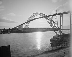 Karmsundsbron från 1955.