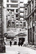 Die Passage als Ruine, 1945