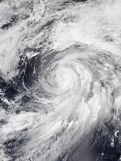 6月10日，達到強度頂峰的中度颱風馬力斯。