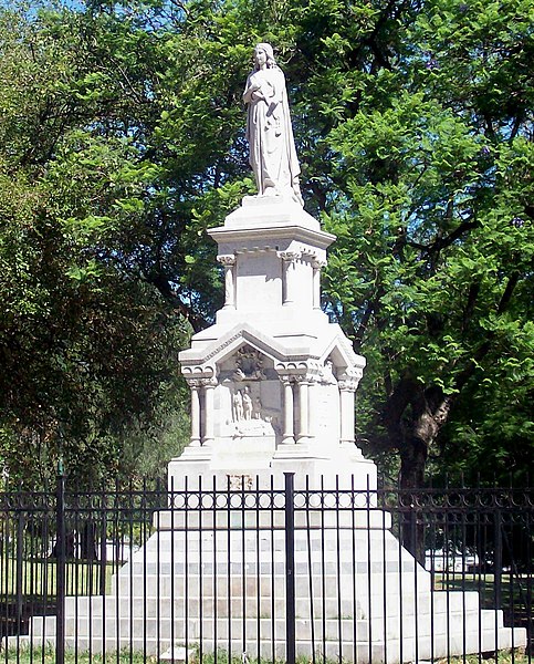 File:Monumento a las víctimas de la fiebre amarilla (Buenos Aires).jpg