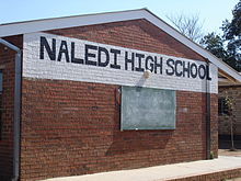 Description de l'image Naledi High School.jpg.