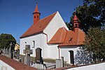 Overview_of_church_of_Saint_Peter_at_cemetery_in_Krahulov,_Třebíč_District.jpg