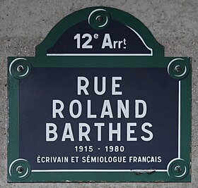 Voir la plaque.