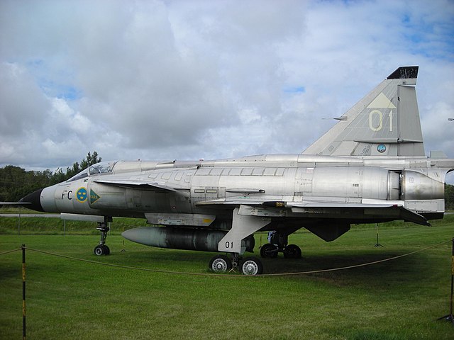 640px-Saab_37_Viggen_flygvapenmus%C3%A8um.JPG