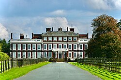 Wide image of Knowsley Hall.jpg