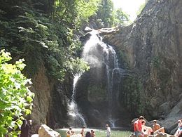 A cascata de Sudüşen, perto das termas de Termal