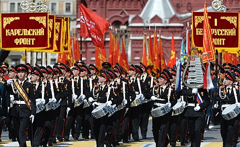 莫斯科軍事音樂學校鼓樂隊受閱