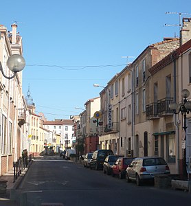 Bages - Avenue Jean Jaurès.JPG