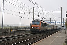 Train Intercités allant vers Paris.