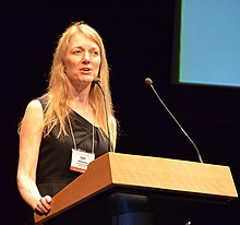Кори Баргманн на 10-й Международной конференции по развитию и генетике рыбок данио.jpg