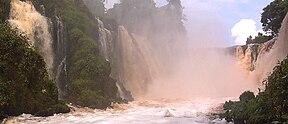 Kongu krioklys Ivindo upėje nacionaliniame parke