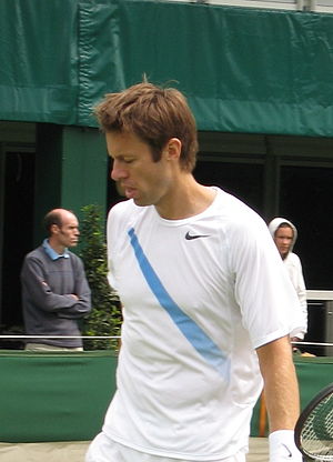 English: Daniel Nestor at Wimbledon 2007