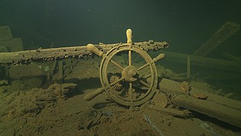 Restos do naufrágio do navio cargueiro "E. Russ", perto da ilha estoniana de Hiiumaa, no mar Báltico. (definição 1 920 × 1 080)